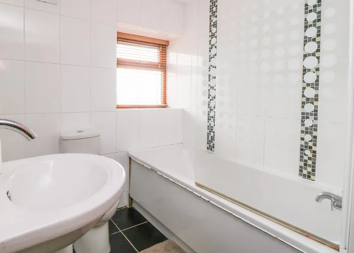 Moscow Mews Bradford (West Yorkshire)